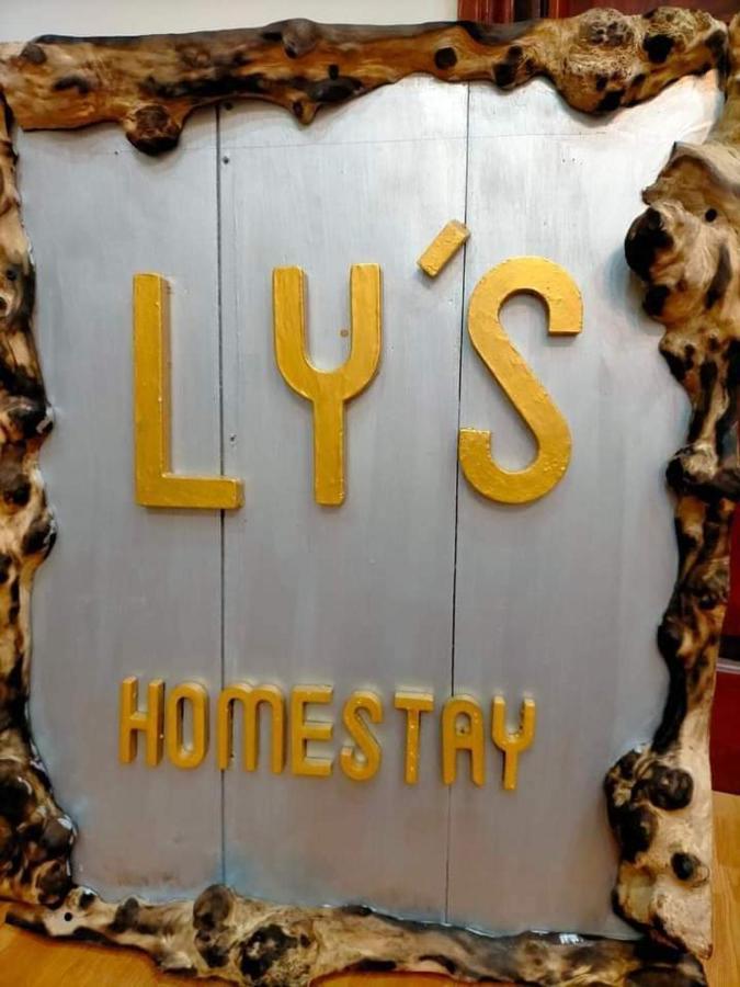 Ly'S Homestay Gia Nghia Exterior foto